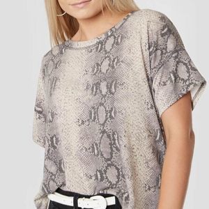 Daytrip Buckle Snakeskin Printed Round Neck Short Sleeve T Shirt Size XS